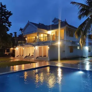 Riveria Portico - River Side 6 Bedroom Private Pool Villa
